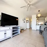 Granada Park Paradise Retreat 아파트