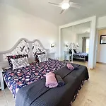 Granada Park Paradise Retreat * 플라야데라스아메리카스