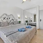 Granada Park Paradise Retreat * 플라야데라스아메리카스